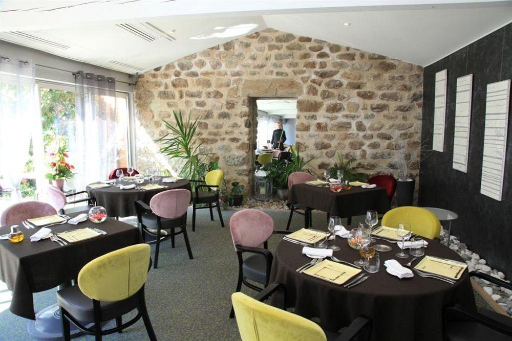 Le Carre D'Alethius Logis Hotel Restaurant Charmes-sur-Rhone Exterior photo