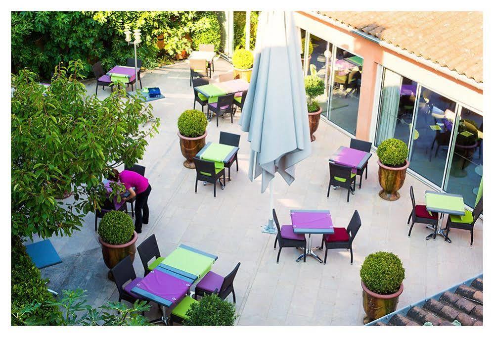 Le Carre D'Alethius Logis Hotel Restaurant Charmes-sur-Rhone Exterior photo